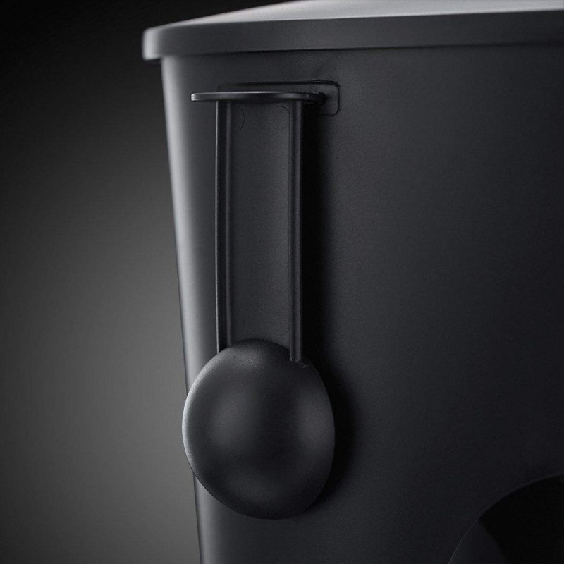 https://www.affariyet.com/18245-large_default/cafetiere-1000w-russell-hobbs-22620-56.webp